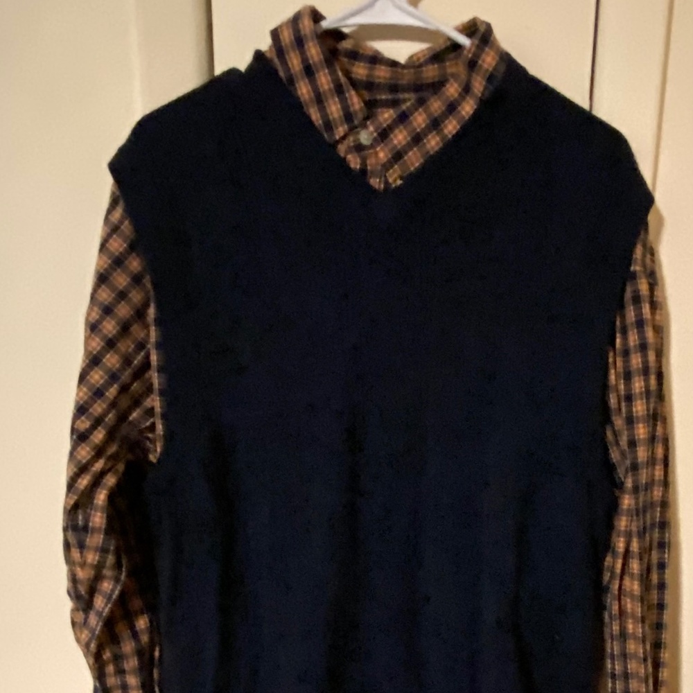 2 piece Men’s vest a dress shirt